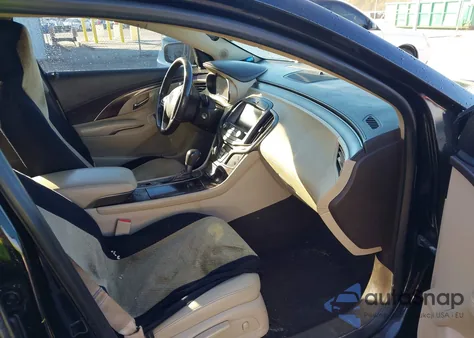 2016 Buick Lacrosse из США, поврежденный, VIN 1G4GA5G37GF178418